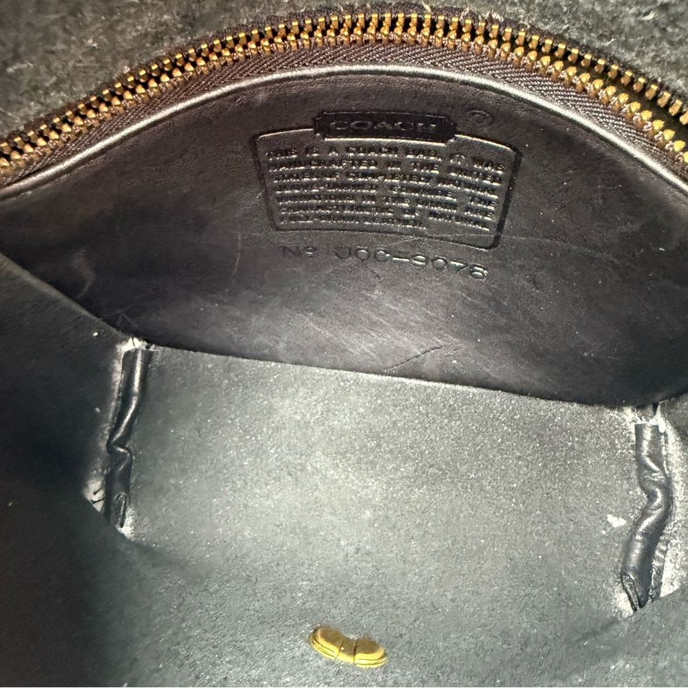 VINTAGE COACH Companion Flap Black 9076 Crossbody Turnlock Leather Shoulder Bag - Picture 7 of 8